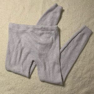 Kim kardashians Cozy off white leggings